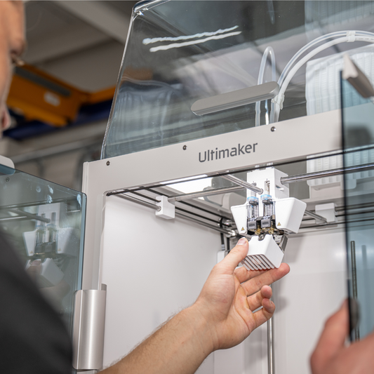 Imprimanta 3D UltiMaker S6